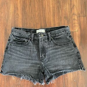Abercrombie & Fitch Mid Rise Boyfriend Short Black Denim Sz 29 8